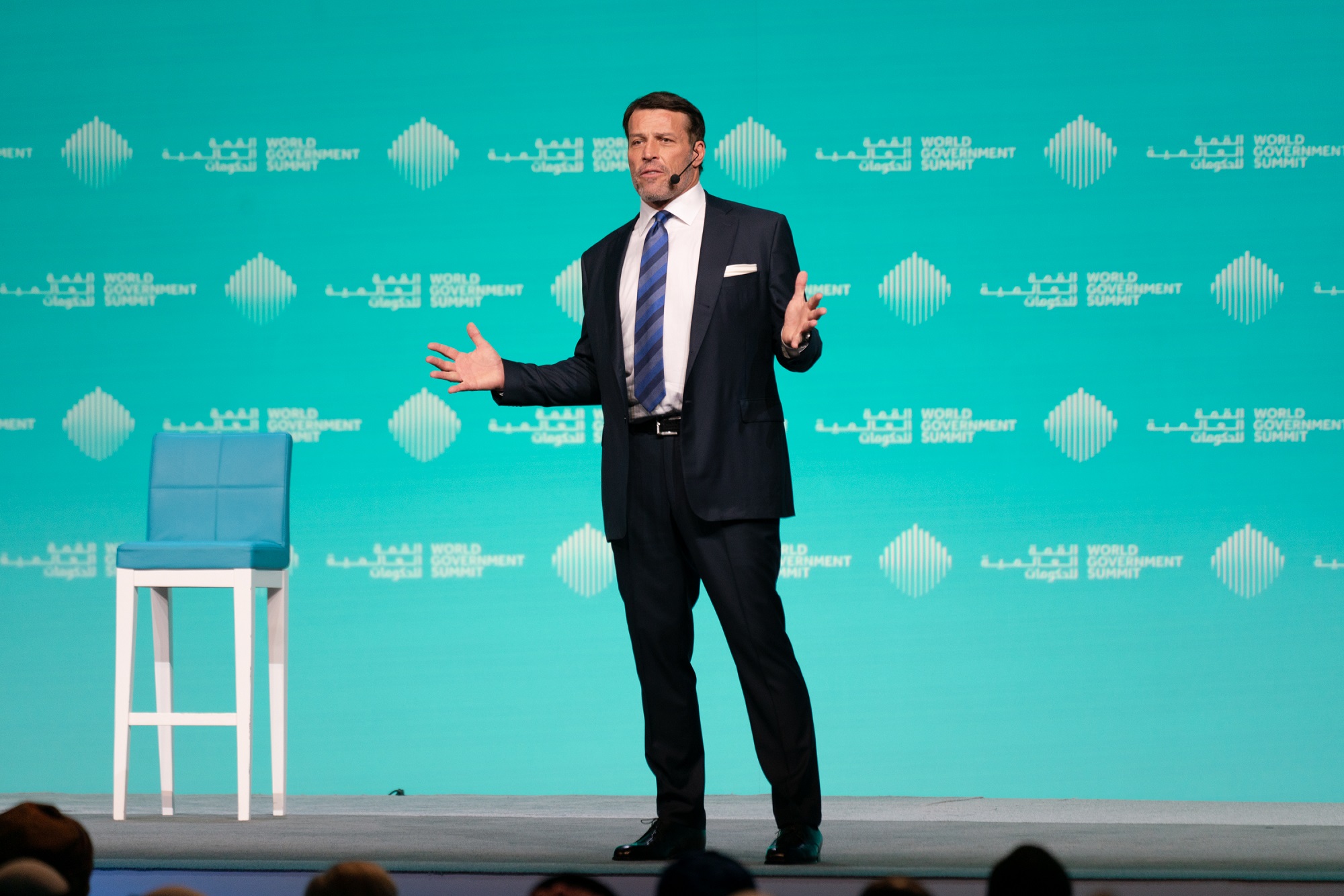 WGS 2019 Leadership Expert Tony Robbins Working with UAE to Feed One